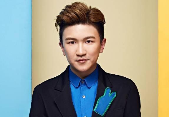 娱乐圈吃瓜男歌手名单大全,盘点那些年我们吃过的瓜——男歌手篇