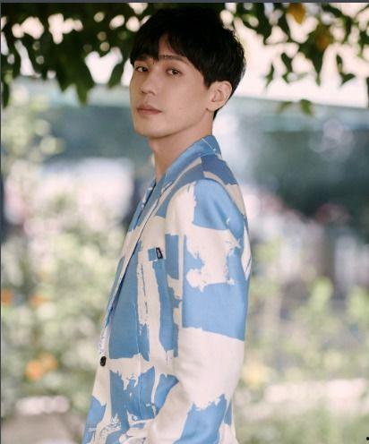 读心吃瓜娱乐圈双男主文,娱乐圈双男主的甜蜜瓜田之旅